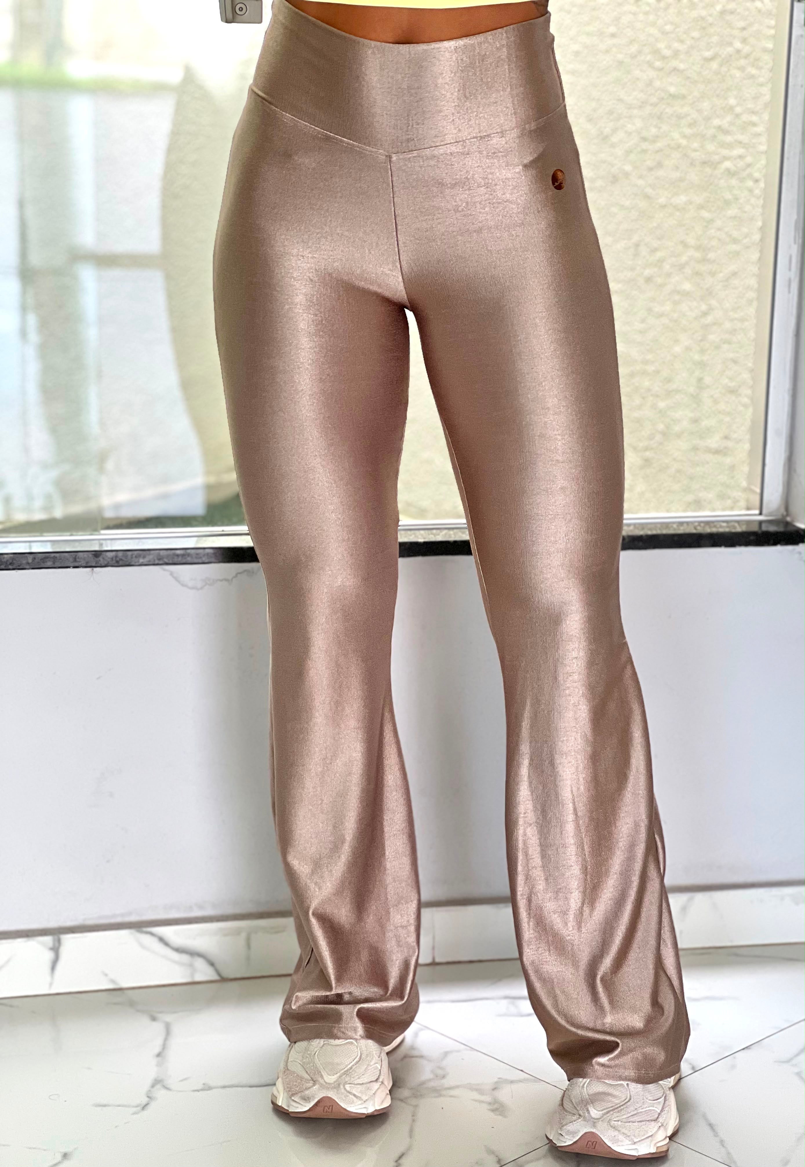Calça Flare Lustrosa Jump