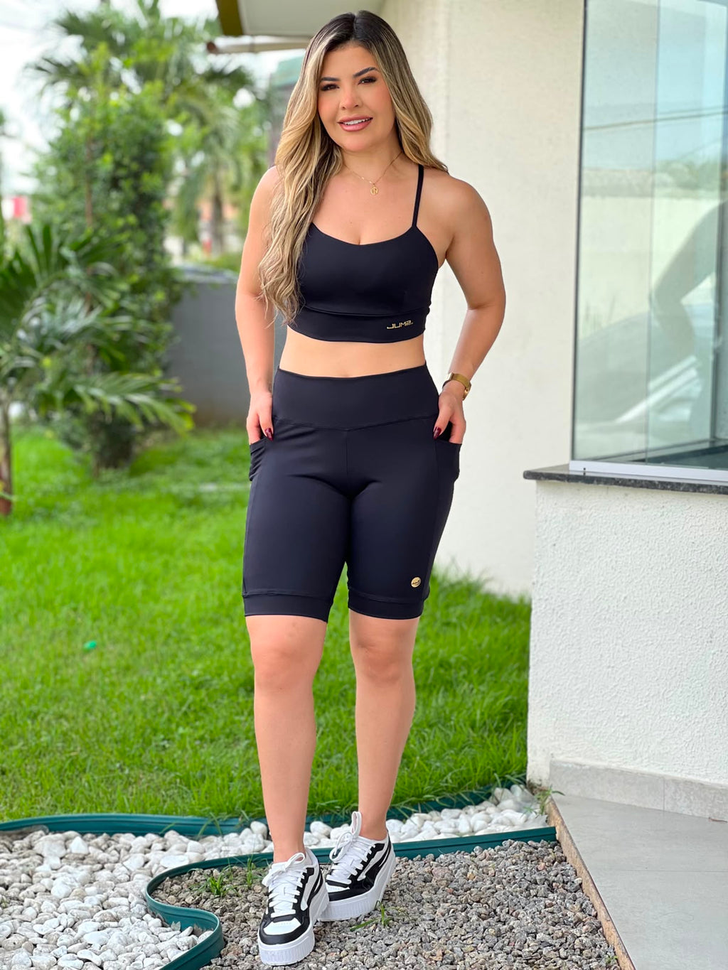 Bermuda Ciclista Longa com Bolso Preta Jump Modas - look completo