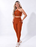 Legging Cintura Alta Ferrugem Texturizado 3D vista de frente com top do mesmo tecido