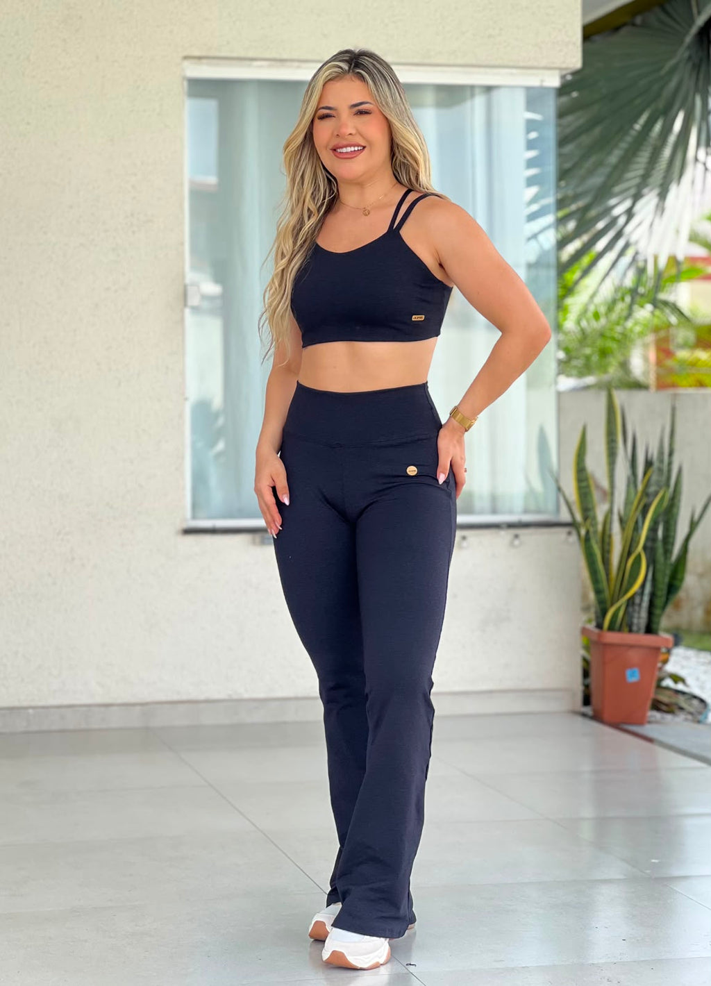 Calça flare mescla grafite de corpo inteiro — Jump Modas, moda fitness em Belém-PA