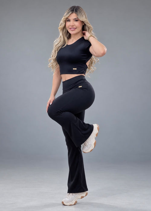 Cropped Manga Curta Preto Costas Abertas com Transpasse