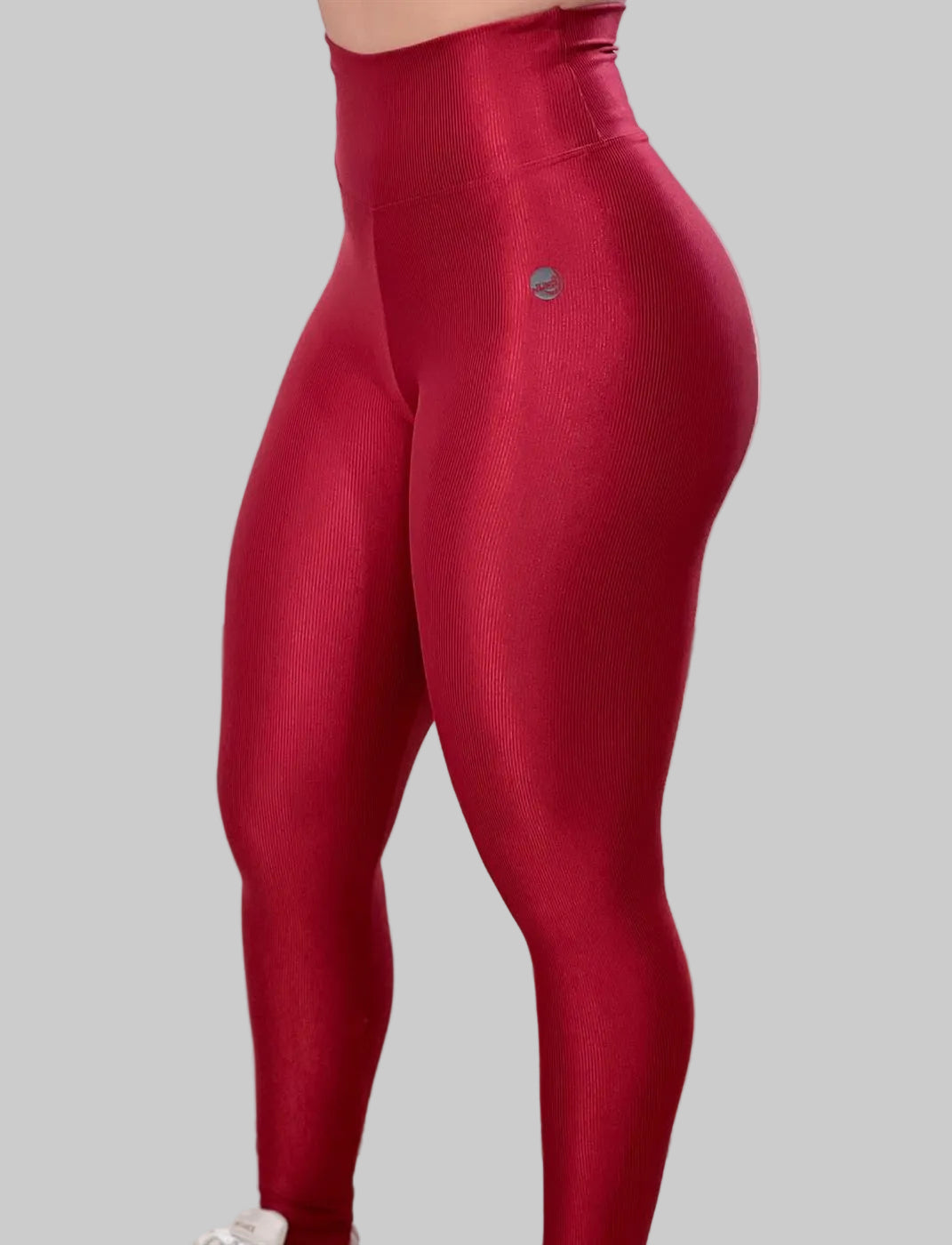 Legging canelada vermelho cereja — detalhe